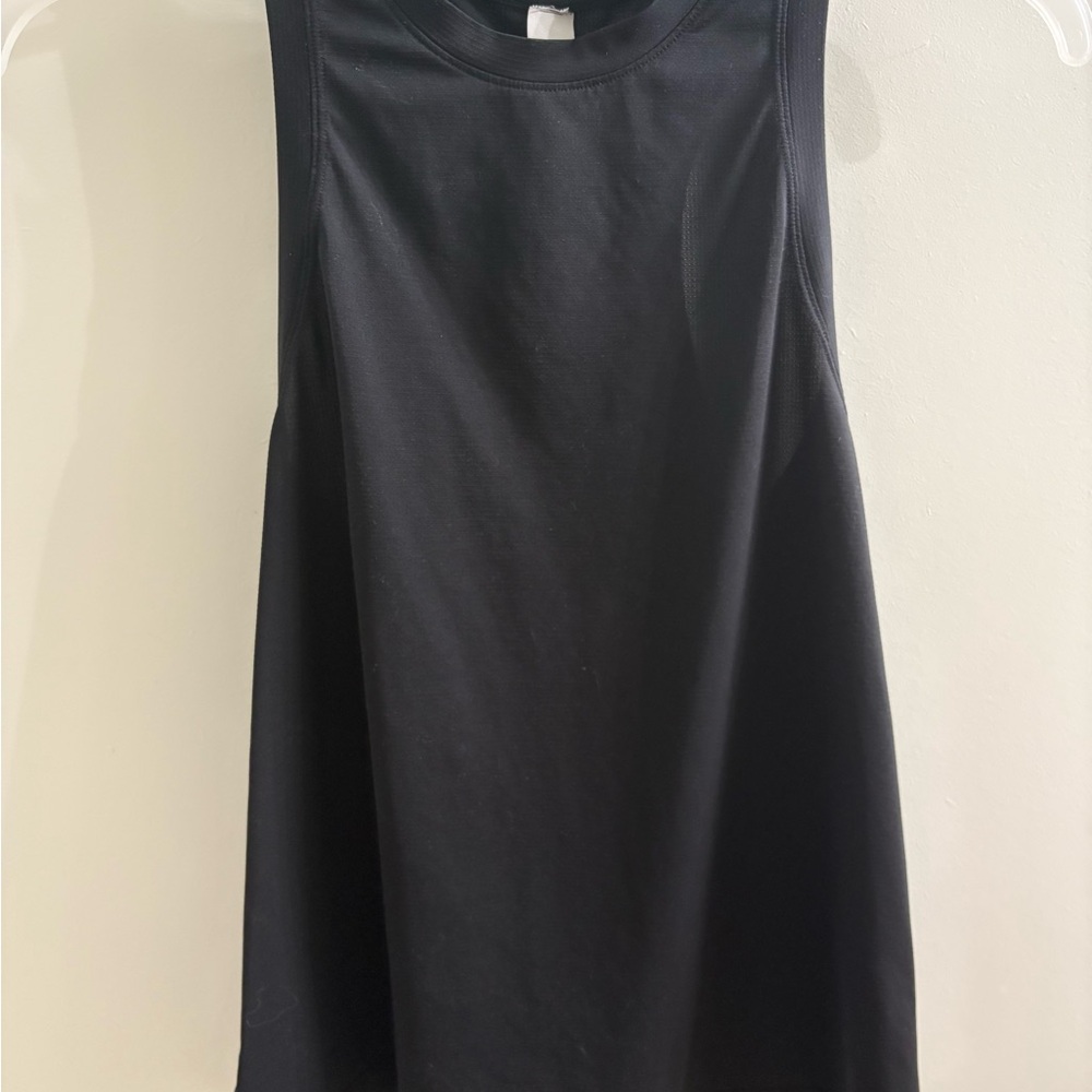 Sleeveless Black Top